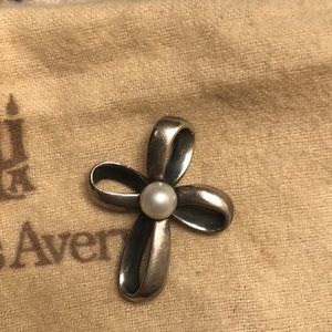 James Avery Fresh Water Pearl Cross Pendent